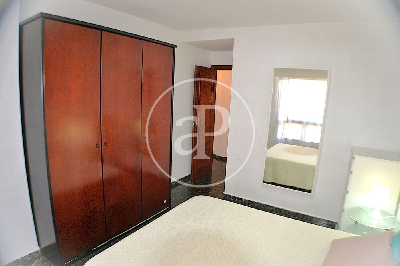 2 sypialnia Apartament do wynajęcia w Miasto Walencja - 1 350 € (Ref: 8764120)