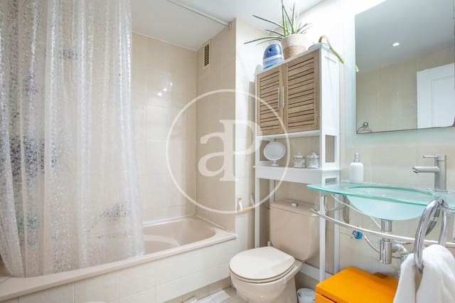 2 sovrum Lägenhet att hyra i Russafa, Valencia stad - 1 350 € (Ref: 8764120)