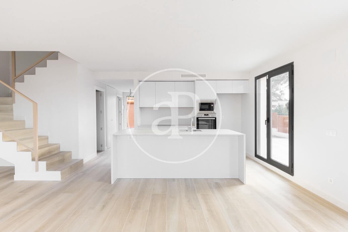 4 Zimmer Villa zu vermieten in Betera mit Pool - 3.250 € (Ref: 8764123)