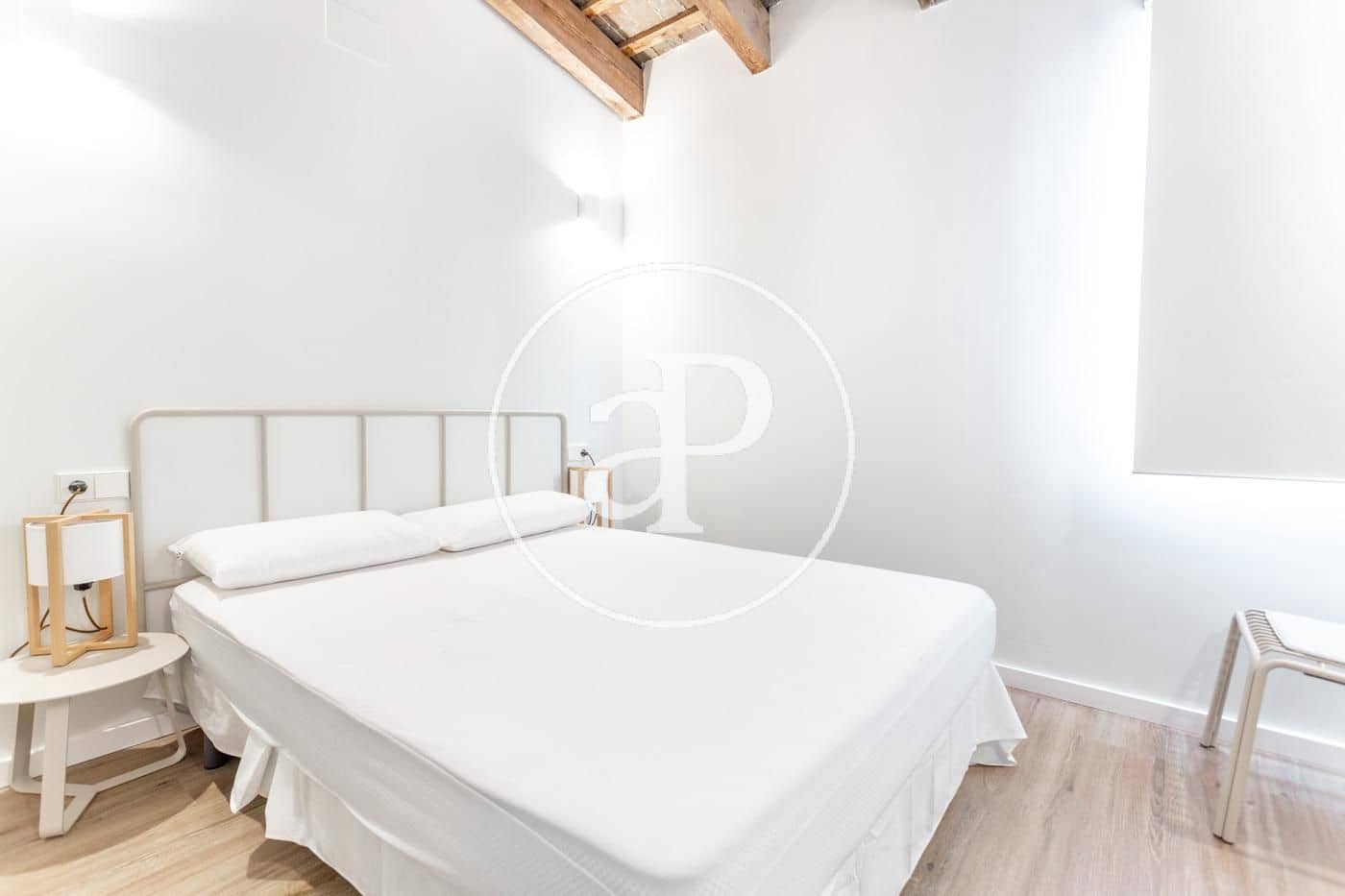 2 makuuhuone Kattohuoneisto vuokrattavana paikassa Valencia kaupunki - 1 900 € (Ref: 8764126)