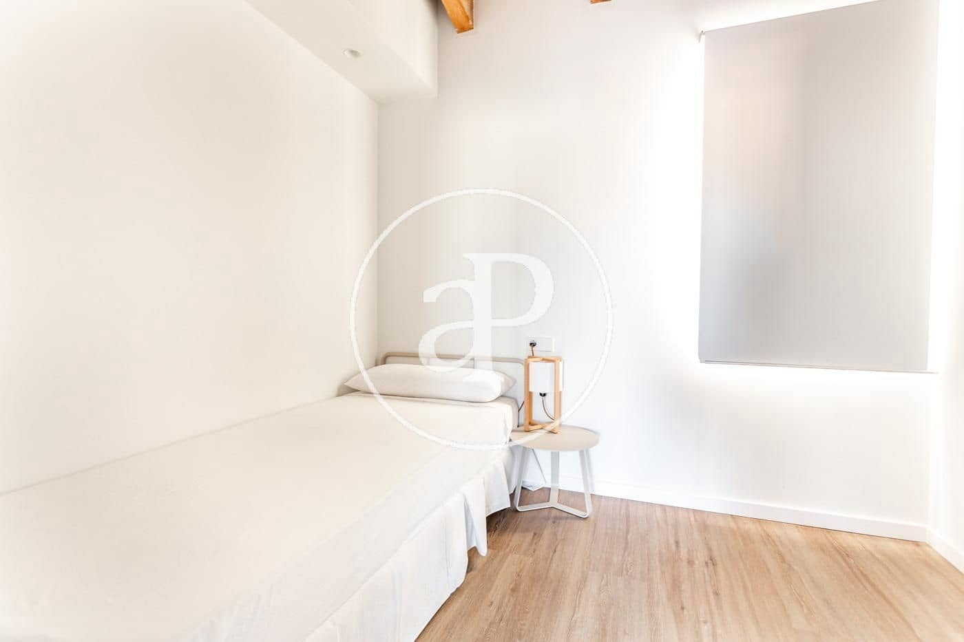 2 makuuhuone Kattohuoneisto vuokrattavana paikassa Valencia kaupunki - 1 900 € (Ref: 8764126)