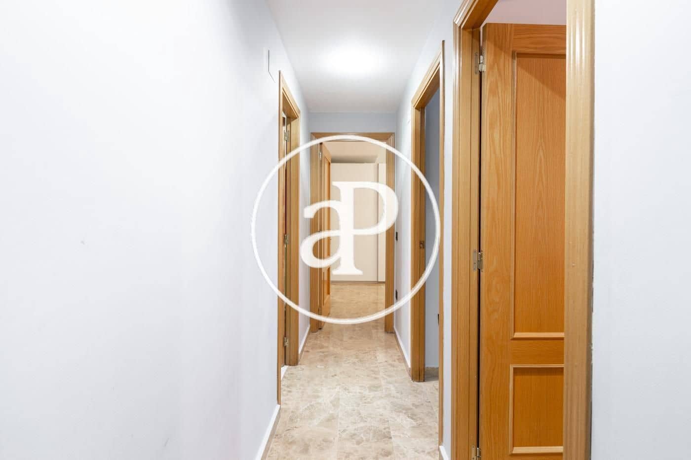 3 quarto Apartamento para arrendar em Valencia cidade com garagem - 1 800 € (Ref: 8764130)