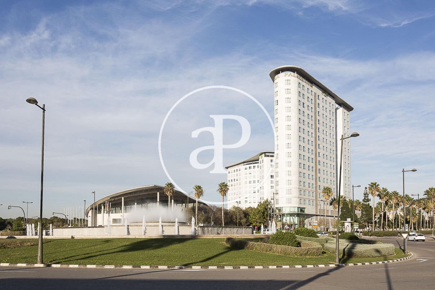 3 quarto Apartamento para arrendar em Valencia cidade com garagem - 1 800 € (Ref: 8764130)