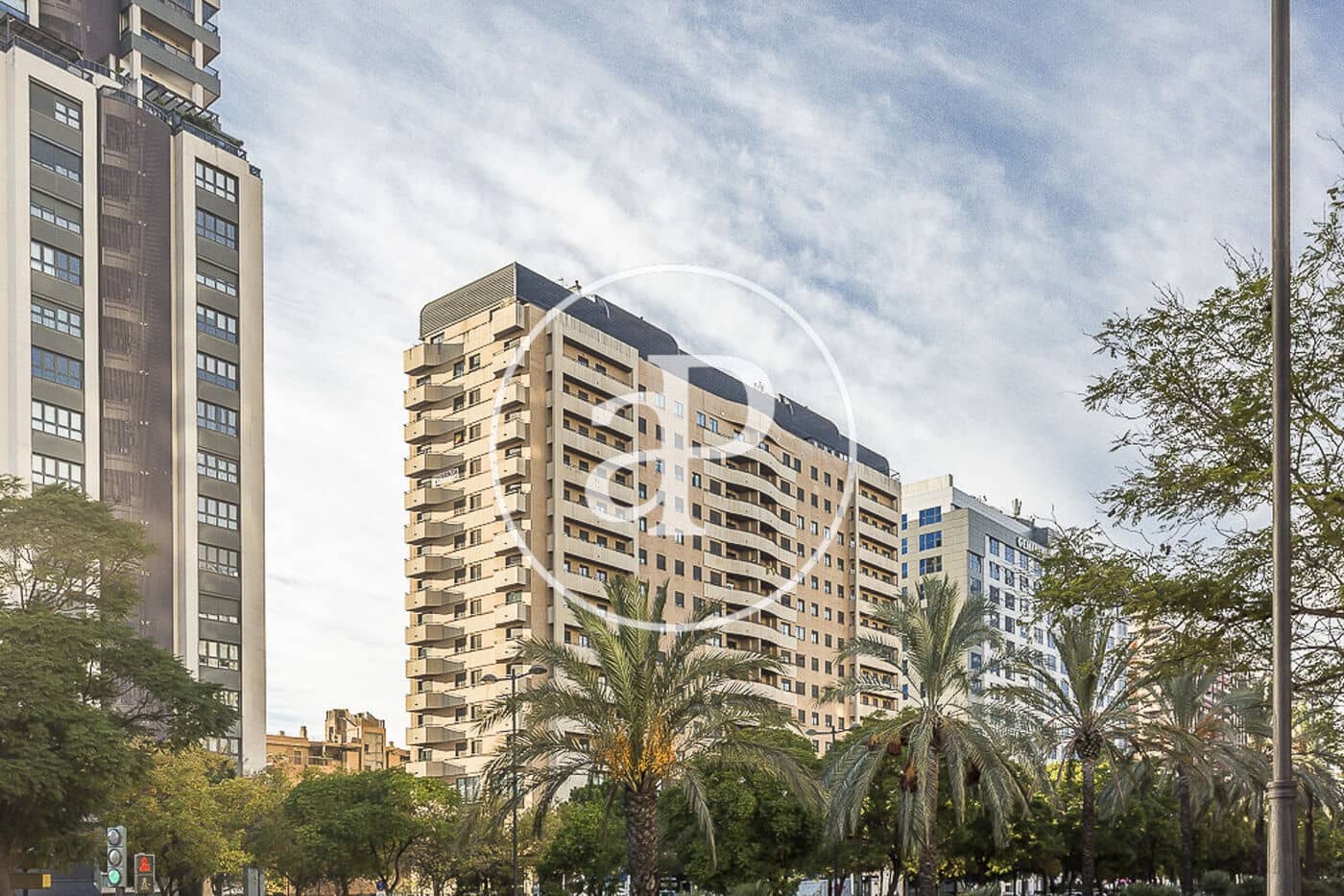 3 quarto Apartamento para arrendar em Valencia cidade com garagem - 1 800 € (Ref: 8764130)