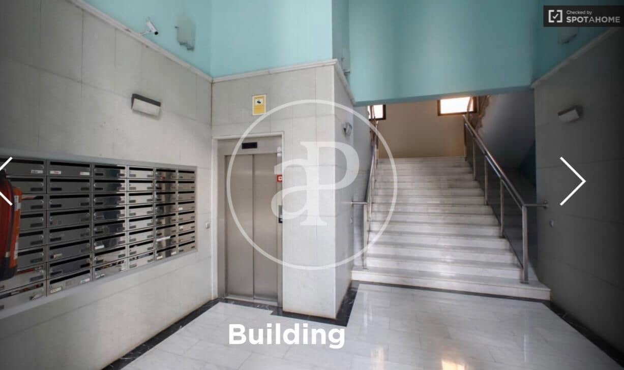 3 quarto Apartamento para arrendar em Valencia cidade com garagem - 1 800 € (Ref: 8764130)