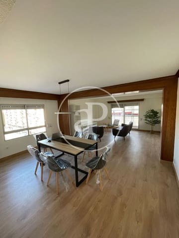 3 slaapkamer Appartement te huur in Benimaclet, Valencia stad - € 1.650 (Ref: 8772786)