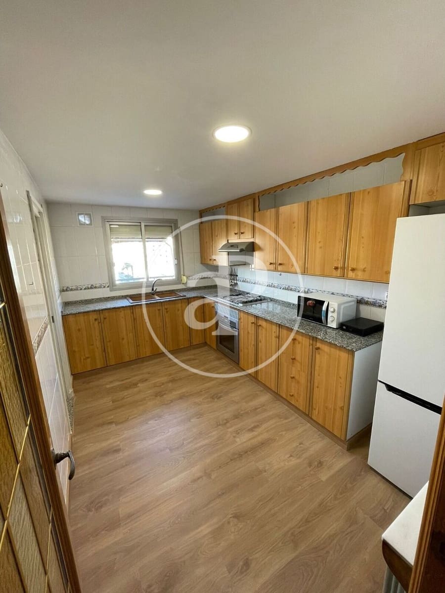 3 camera da letto Appartamento da affittare in Valencia citta - 1.650 € (Rif: 8772786)
