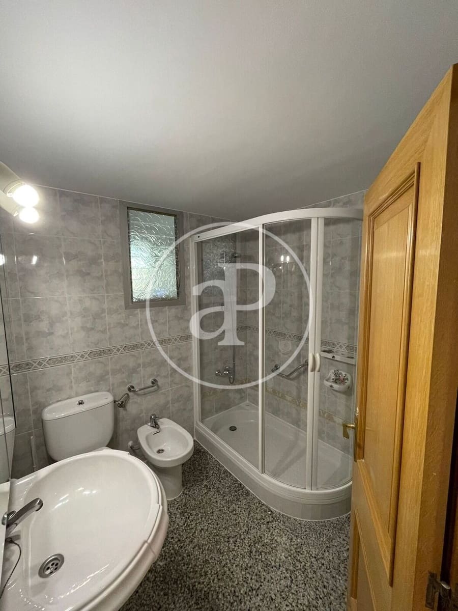 3 camera da letto Appartamento da affittare in Valencia citta - 1.650 € (Rif: 8772786)