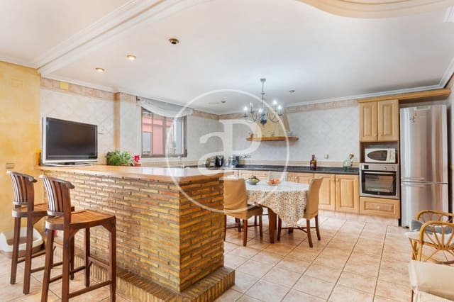 5 soveværelse Villa til salg i Onda med swimmingpool - € 949.500 (Ref: 8772792)