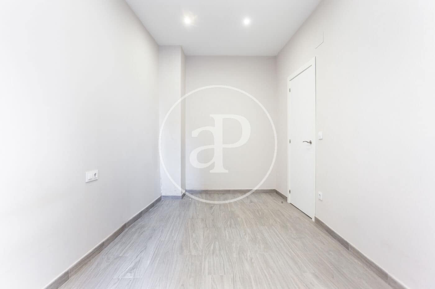 3 makuuhuone Huoneisto vuokrattavana paikassa Valencia kaupunki - 1 350 € (Ref: 8784029)