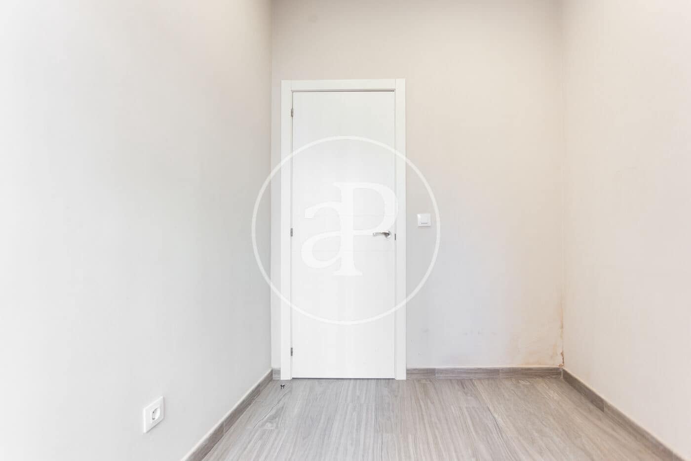 3 makuuhuone Huoneisto vuokrattavana paikassa Valencia kaupunki - 1 350 € (Ref: 8784029)