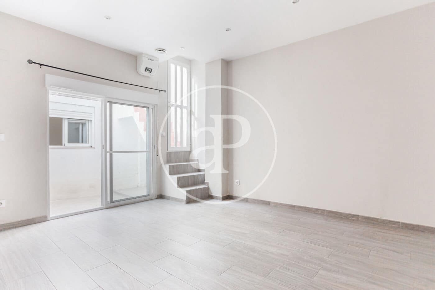 3 makuuhuone Huoneisto vuokrattavana paikassa Valencia kaupunki - 1 350 € (Ref: 8784029)