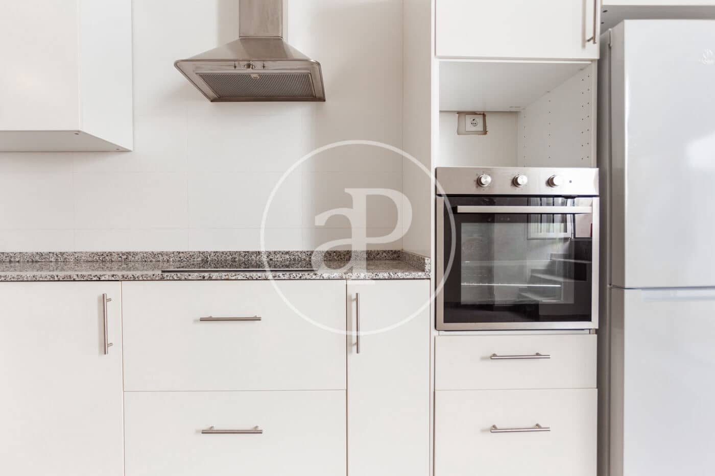 3 makuuhuone Huoneisto vuokrattavana paikassa Valencia kaupunki - 1 350 € (Ref: 8784029)