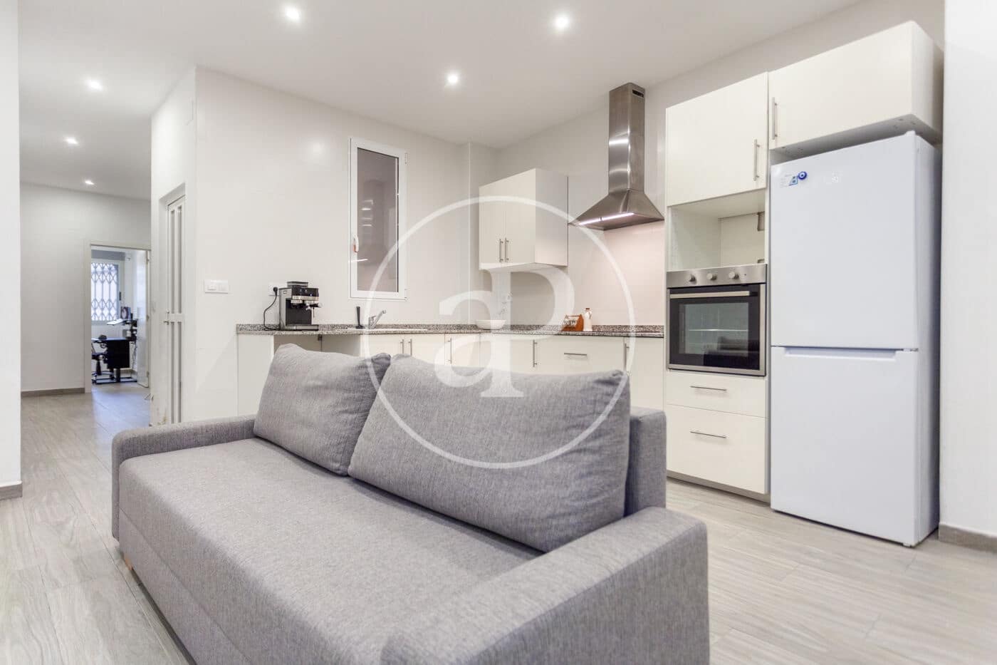 3 quarto Apartamento para arrendar em Valencia cidade - 1 350 € (Ref: 8784029)