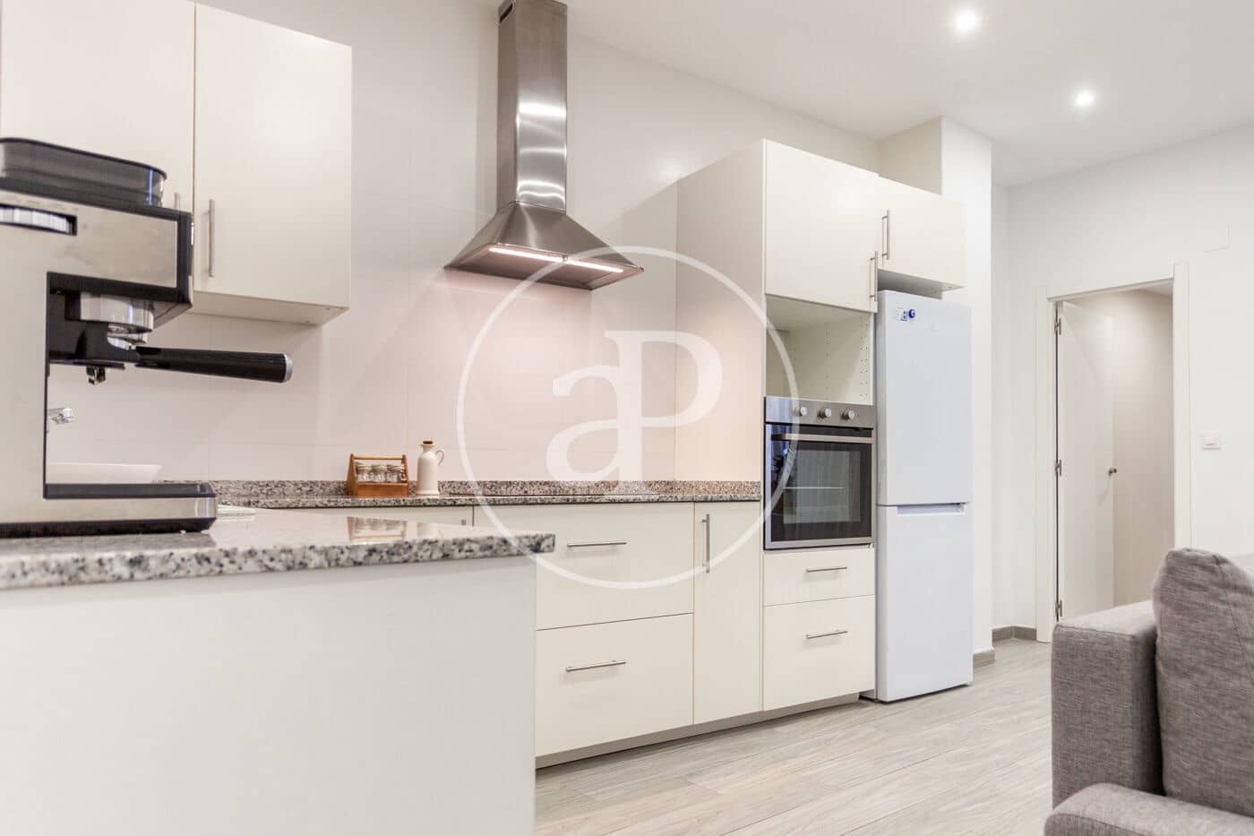 3 quarto Apartamento para arrendar em Valencia cidade - 1 350 € (Ref: 8784029)