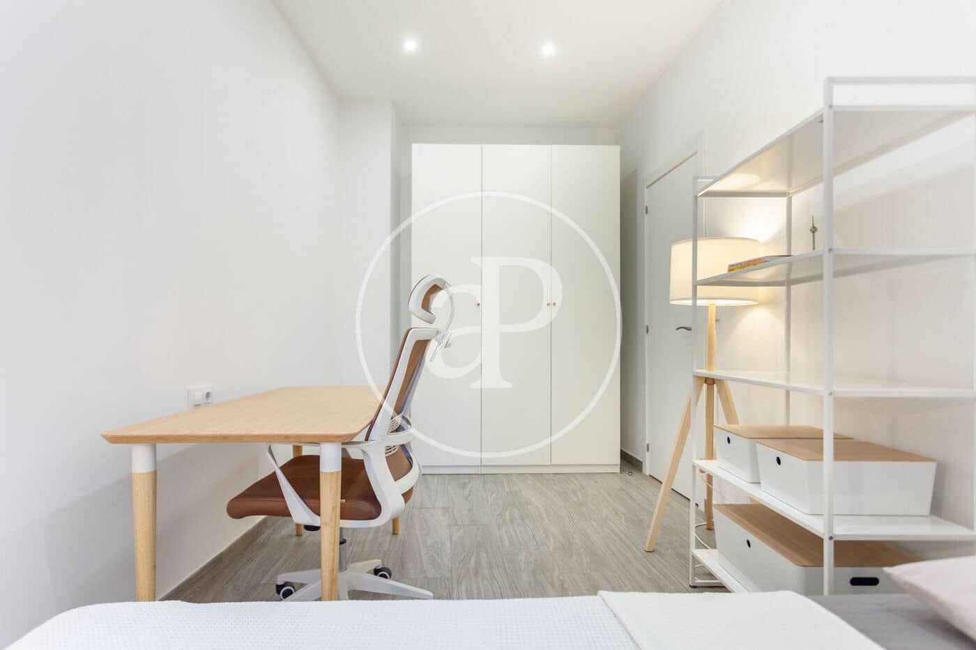 3 quarto Apartamento para arrendar em Valencia cidade - 1 350 € (Ref: 8784029)