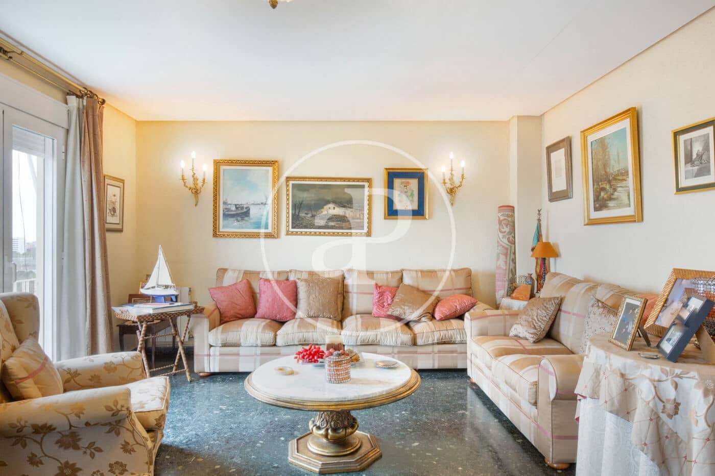 4 soveværelse Lejlighed til salg i Valencia by - € 630.000 (Ref: 8786452)