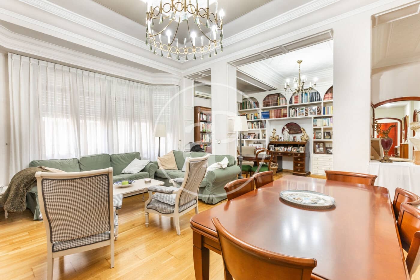 8 soveværelse Lejlighed til salg i Valencia by - € 1.075.000 (Ref: 8786457)