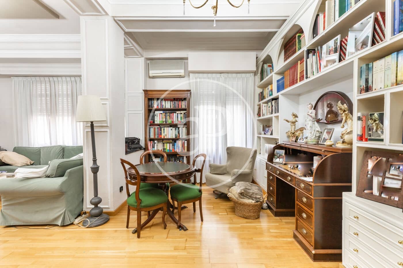 8 soveværelse Lejlighed til salg i Valencia by - € 1.075.000 (Ref: 8786457)