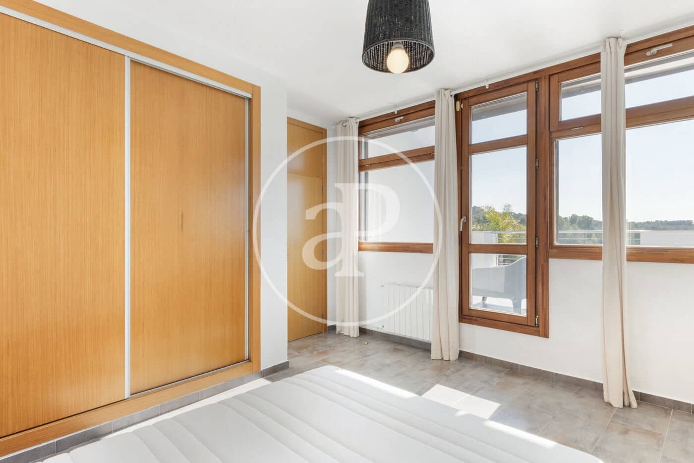 5 sypialnia Willa na sprzedaż w Chiva z basenem - 650 000 € (Ref: 8792859)