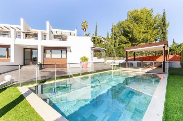 5 quarto Moradia para venda em Chiva com piscina - 650 000 € (Ref: 8792859)