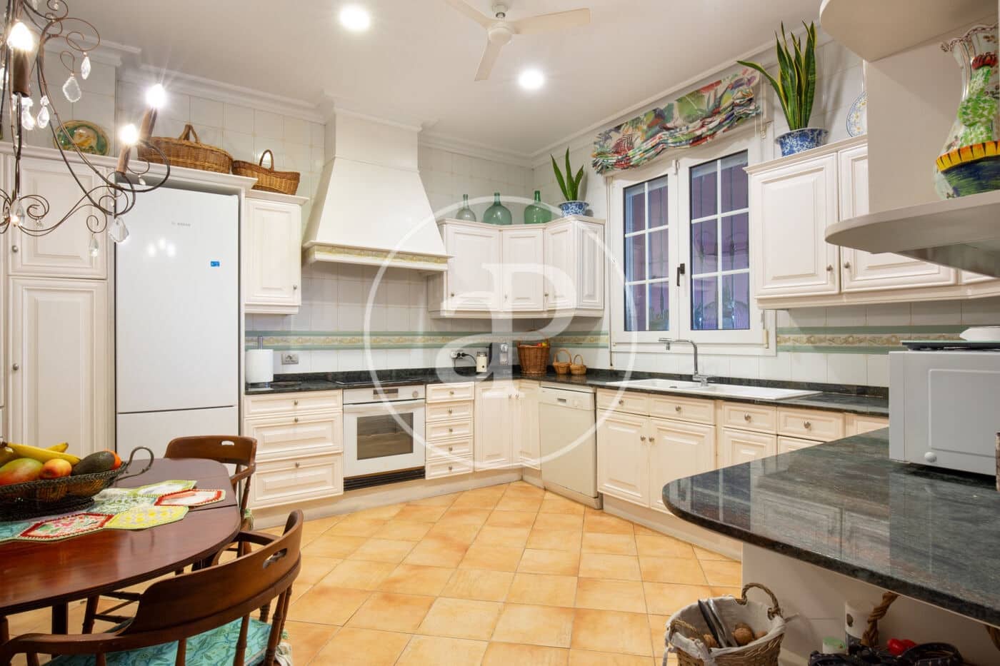 5 soveværelse Villa til salg i Burriana / Borriana - € 1.300.000 (Ref: 8792866)