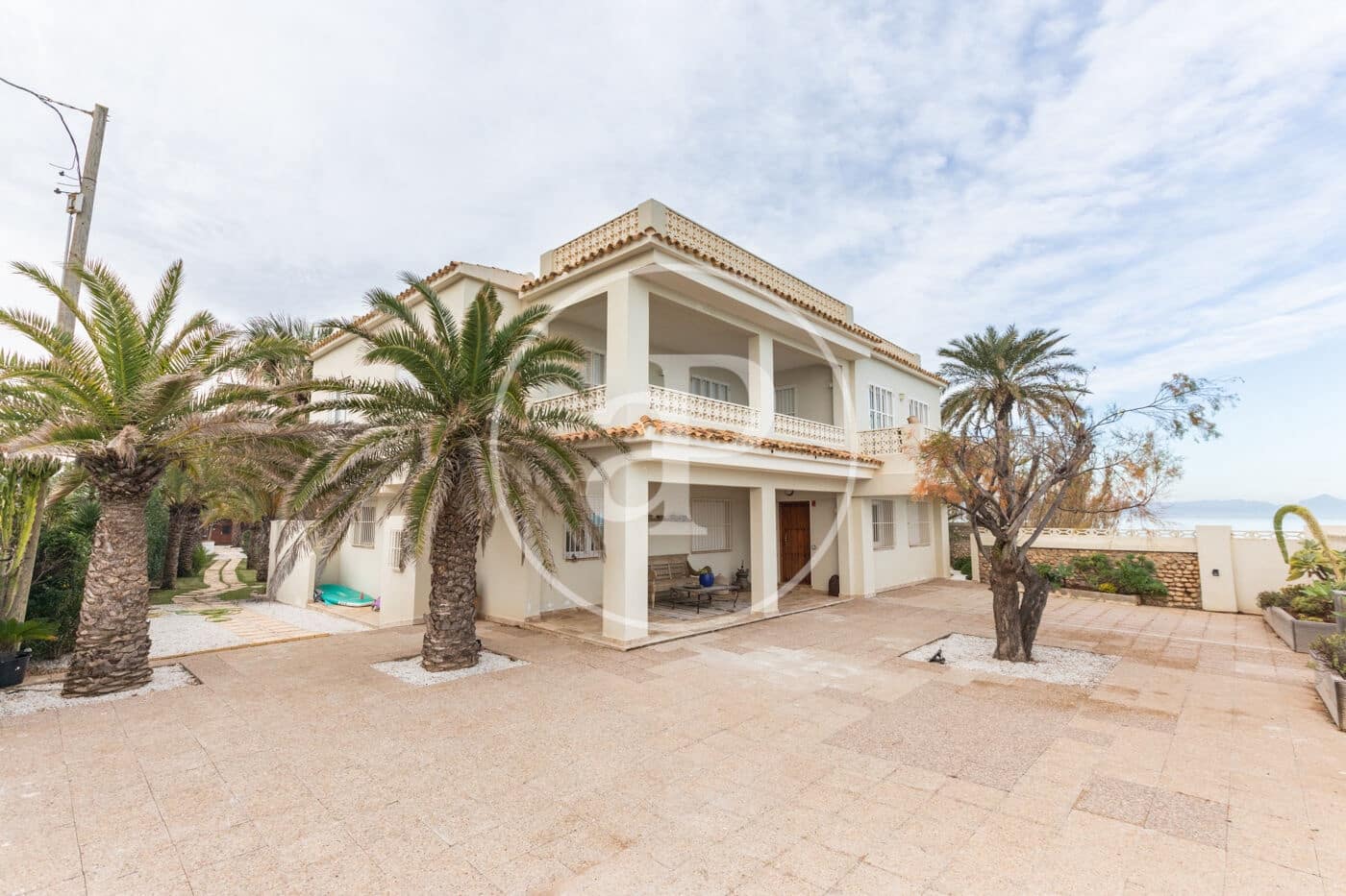 4 soveværelse Villa til leje i Denia med swimmingpool - € 7.000 (Ref: 8792868)