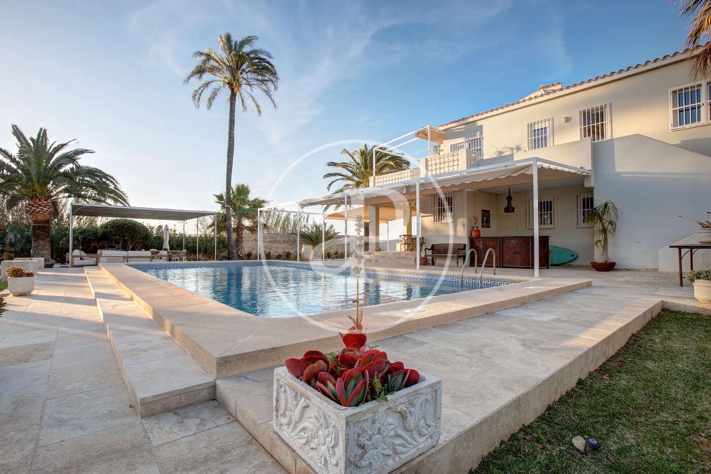 4 soveværelse Villa til leje i Denia med swimmingpool - € 7.000 (Ref: 8792868)