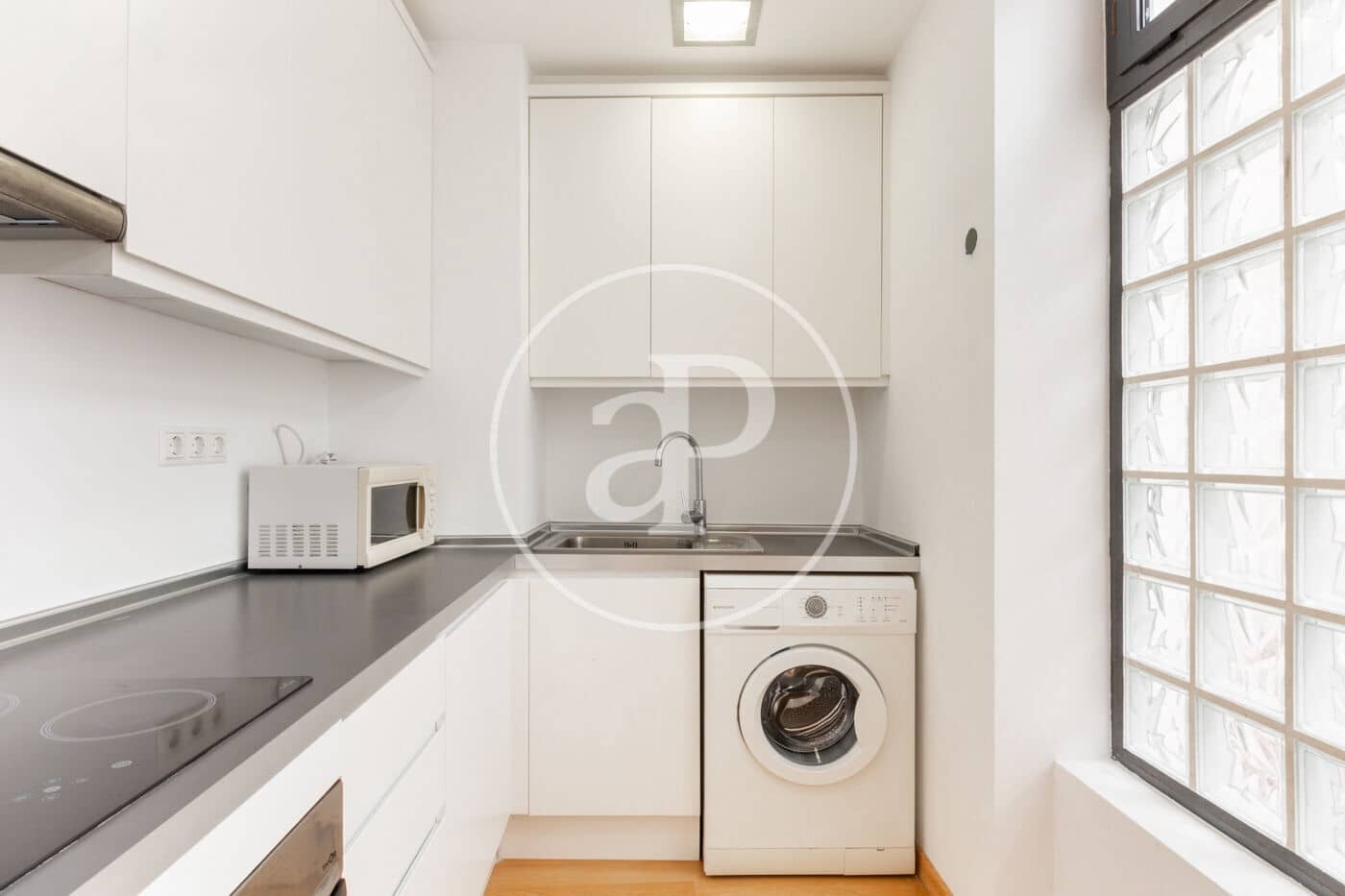1 bedroom Apartment for rent in Valencia city - € 1,200 (Ref: 8799008)