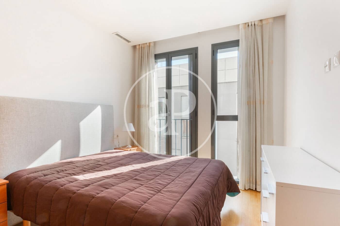 1 bedroom Apartment for rent in Valencia city - € 1,200 (Ref: 8799008)
