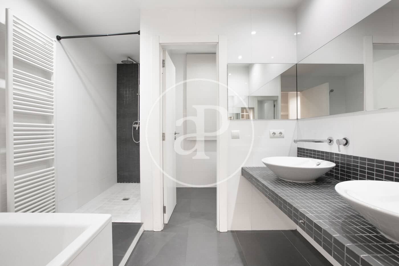 3 soveværelse Lejlighed til salg i Valencia by - € 1.100.000 (Ref: 8799009)