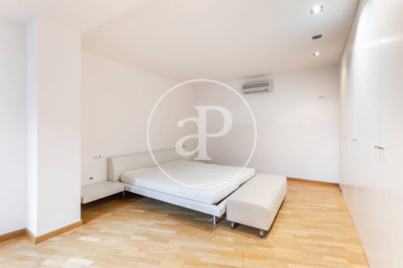 3 soveværelse Lejlighed til salg i Valencia by - € 1.100.000 (Ref: 8799009)