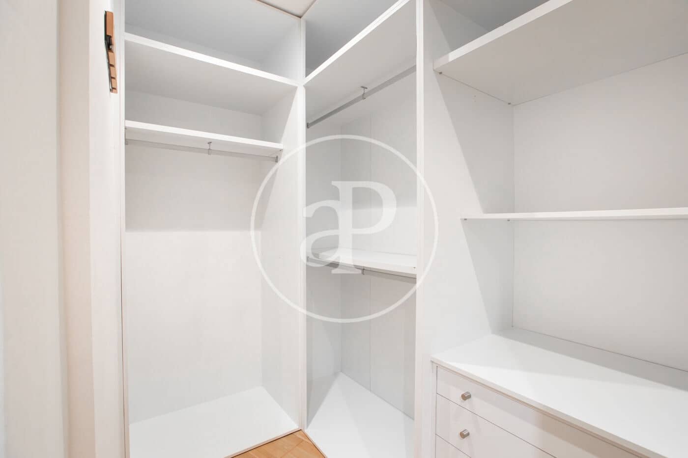 3 soveværelse Lejlighed til salg i Valencia by - € 1.100.000 (Ref: 8799009)