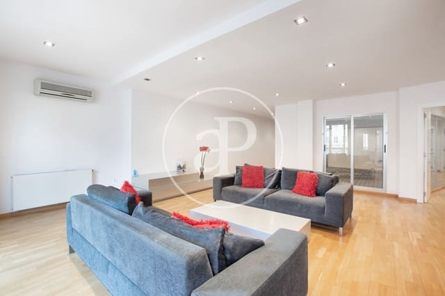 3 slaapkamer Appartement te koop in Russafa, Valencia stad - € 1.100.000 (Ref: 8799009)