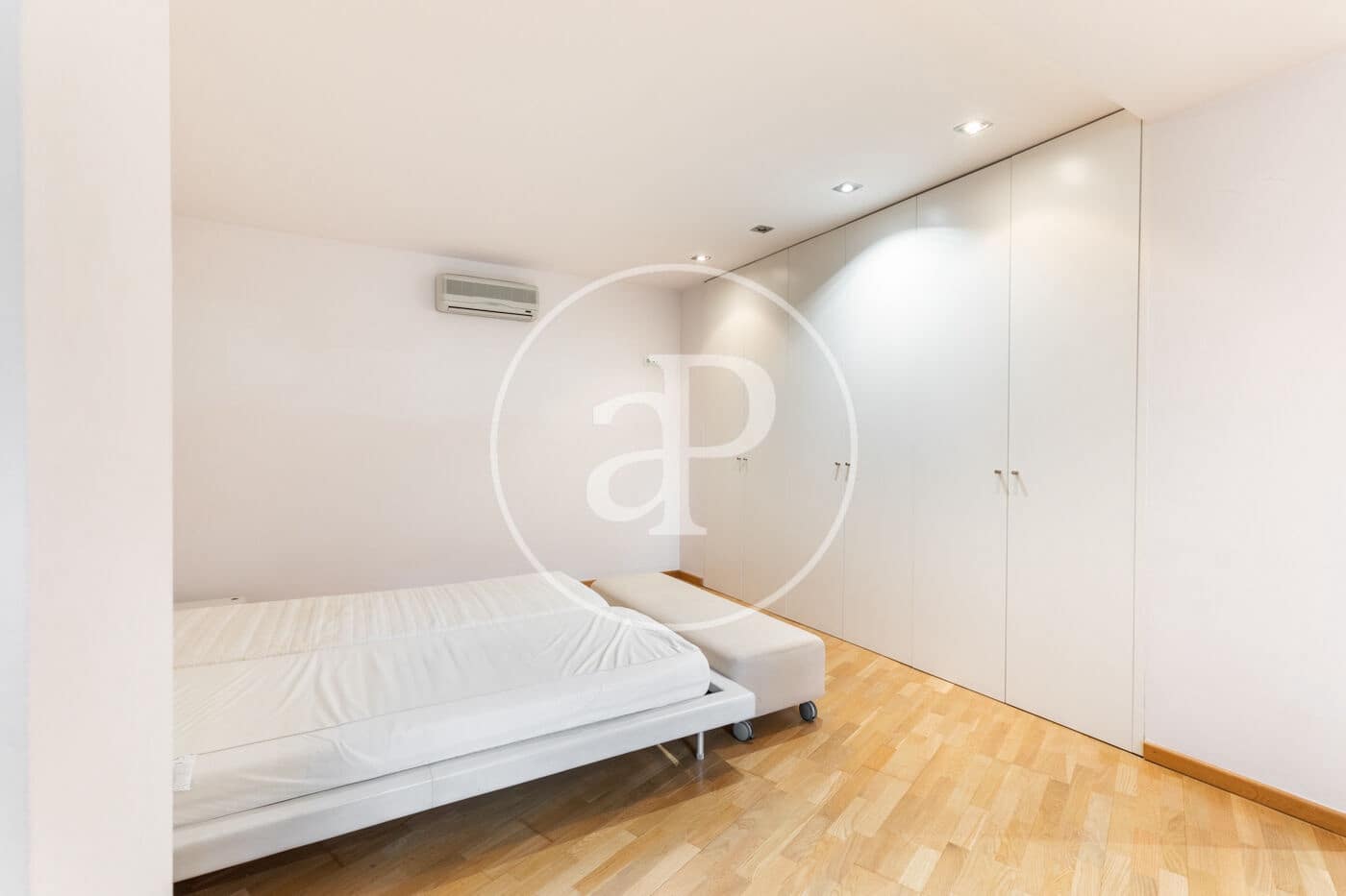 3 soveværelse Lejlighed til salg i Valencia by - € 1.100.000 (Ref: 8799009)