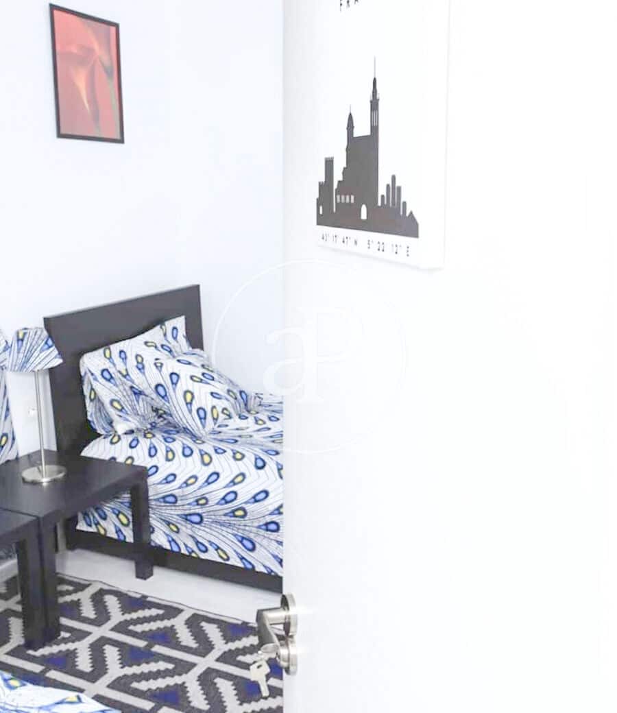 3 makuuhuone Huoneisto myytävänä paikassa Alicante kaupunki - 133 000 € (Ref: 8799017)