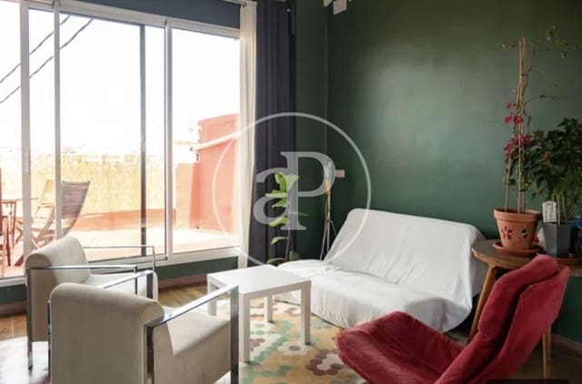1 bedroom Penthouse for rent in Russafa, Valencia city - € 1,300 (Ref: 8809785)