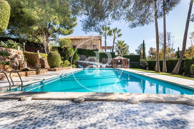 5 bedroom Villa for sale in Puçol with pool - € 1,800,000 (Ref: 8815814)