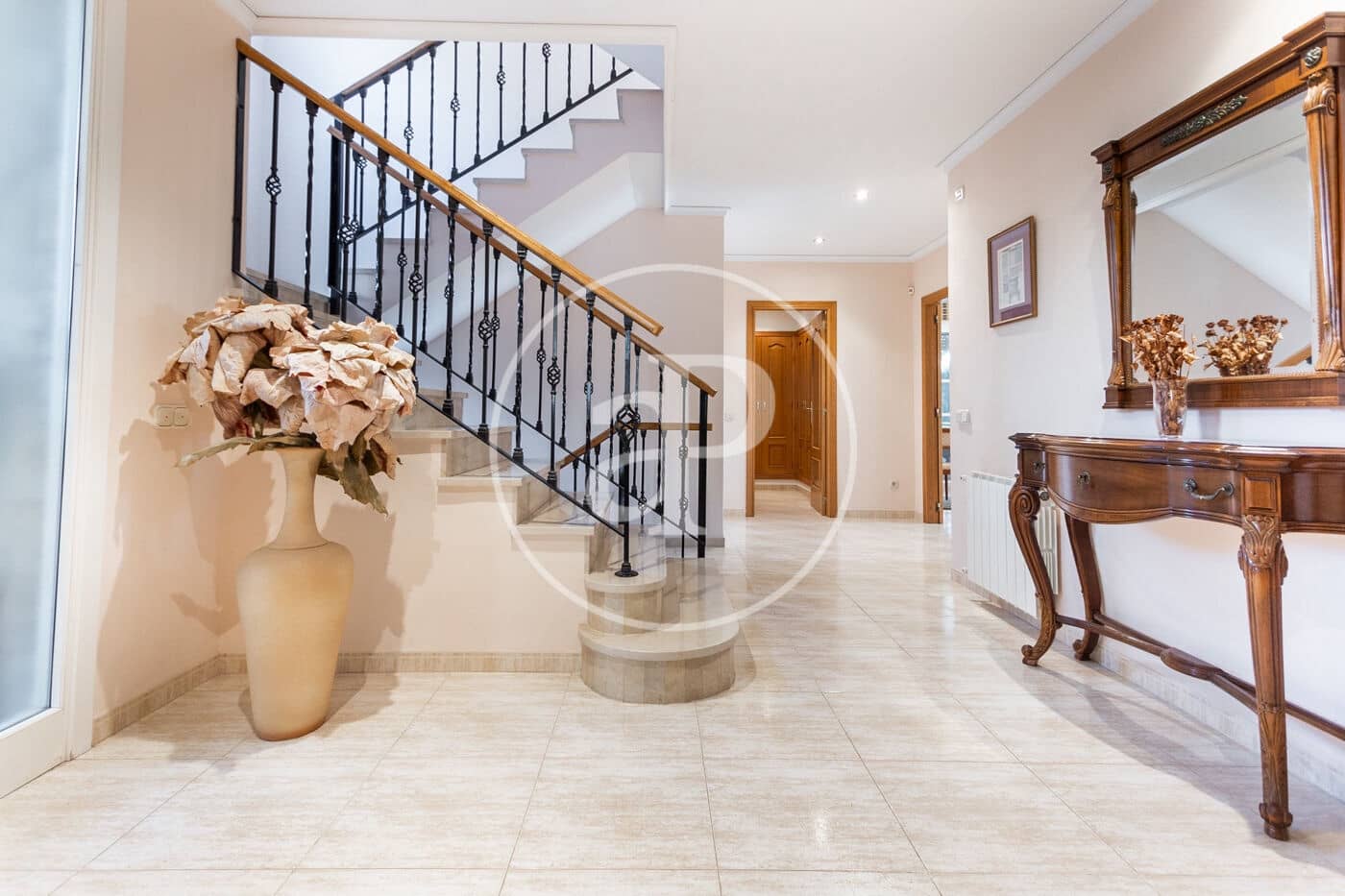 5 slaapkamer Villa te koop in Pucol met zwembad - € 1.800.000 (Ref: 8815814)