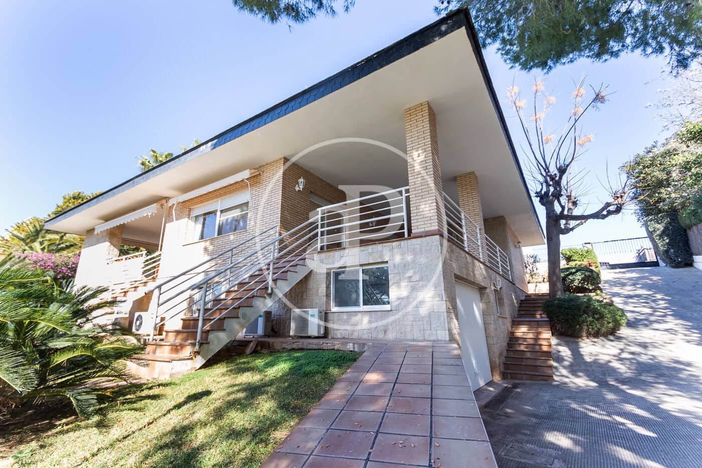 5 slaapkamer Villa te koop in Pucol met zwembad - € 1.800.000 (Ref: 8815814)