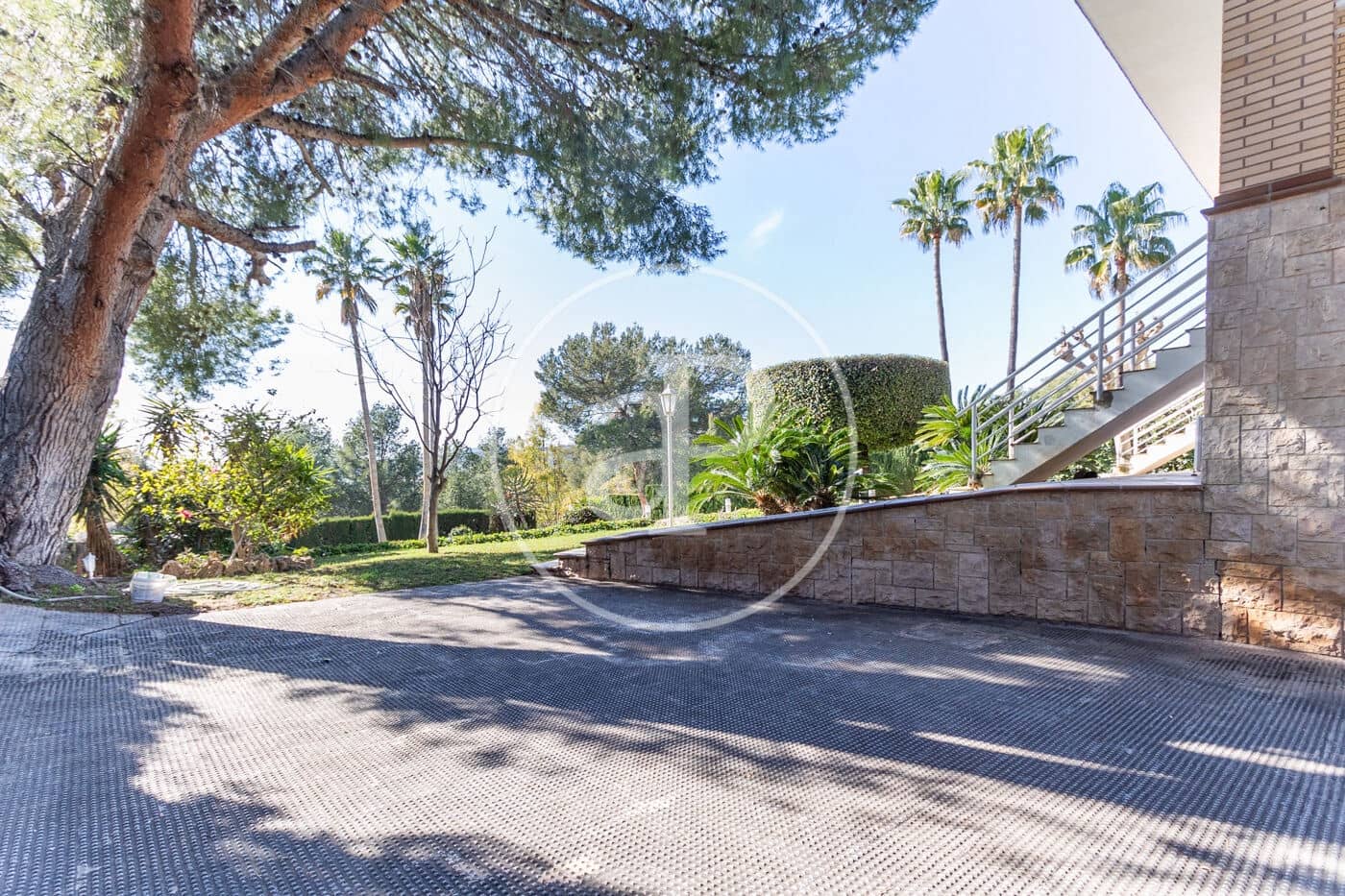 5 slaapkamer Villa te koop in Pucol met zwembad - € 1.800.000 (Ref: 8815814)