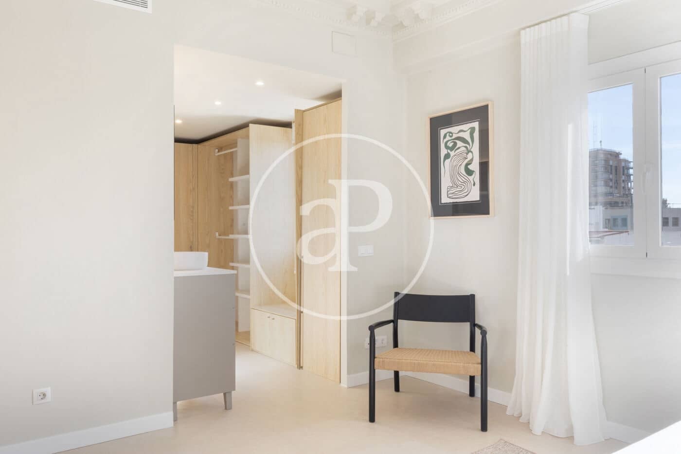 5 bedroom Penthouse for rent in Valencia city - € 4,500 (Ref: 8815818)