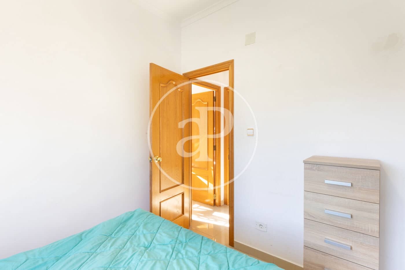 6 quarto Moradia para arrendar em L'Eliana com piscina - 2 300 € (Ref: 8817815)