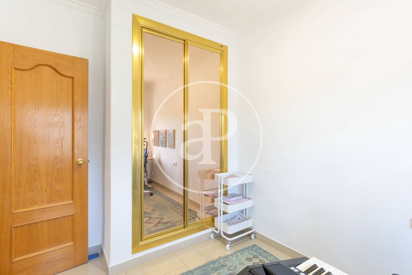 6 quarto Moradia para arrendar em L'Eliana com piscina - 2 300 € (Ref: 8817815)