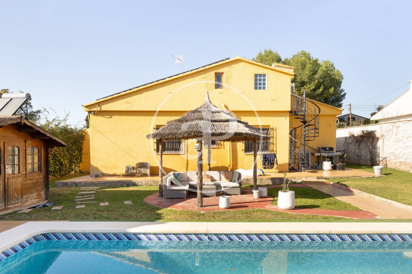 6 quarto Moradia para arrendar em L'Eliana com piscina - 2 300 € (Ref: 8817815)