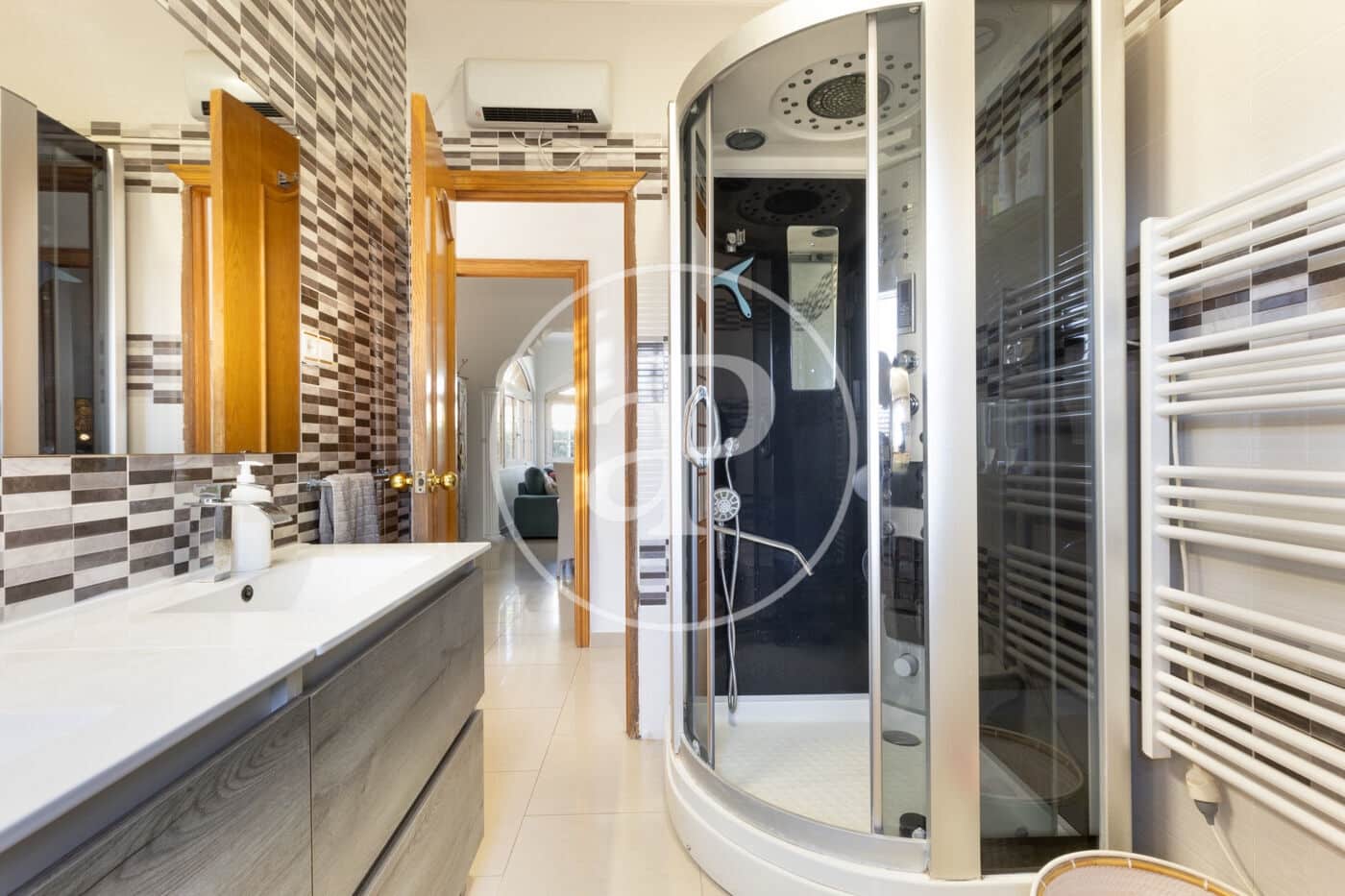 6 quarto Moradia para arrendar em L'Eliana com piscina - 2 300 € (Ref: 8817815)