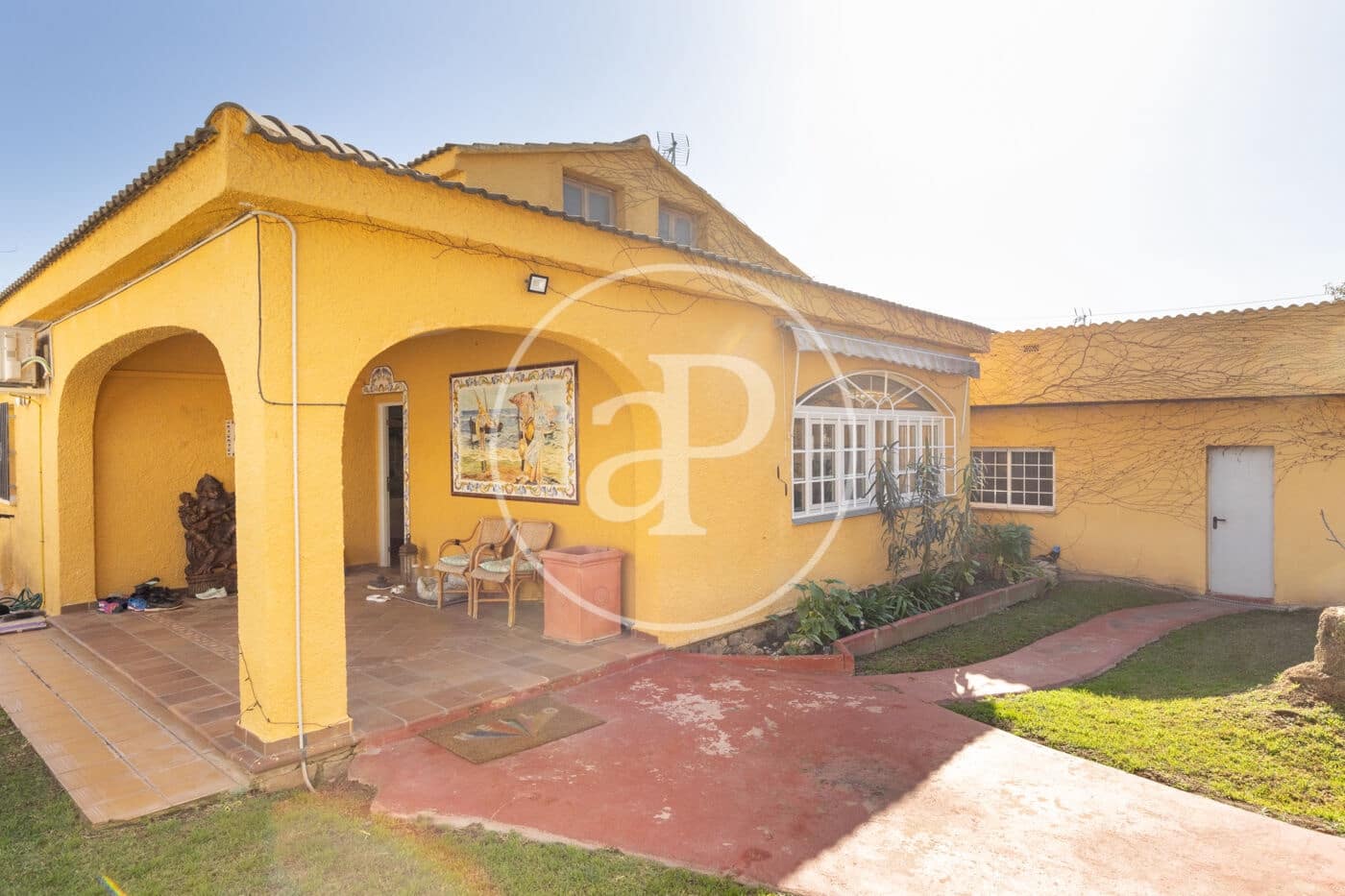 6 quarto Moradia para arrendar em L'Eliana com piscina - 2 300 € (Ref: 8817815)