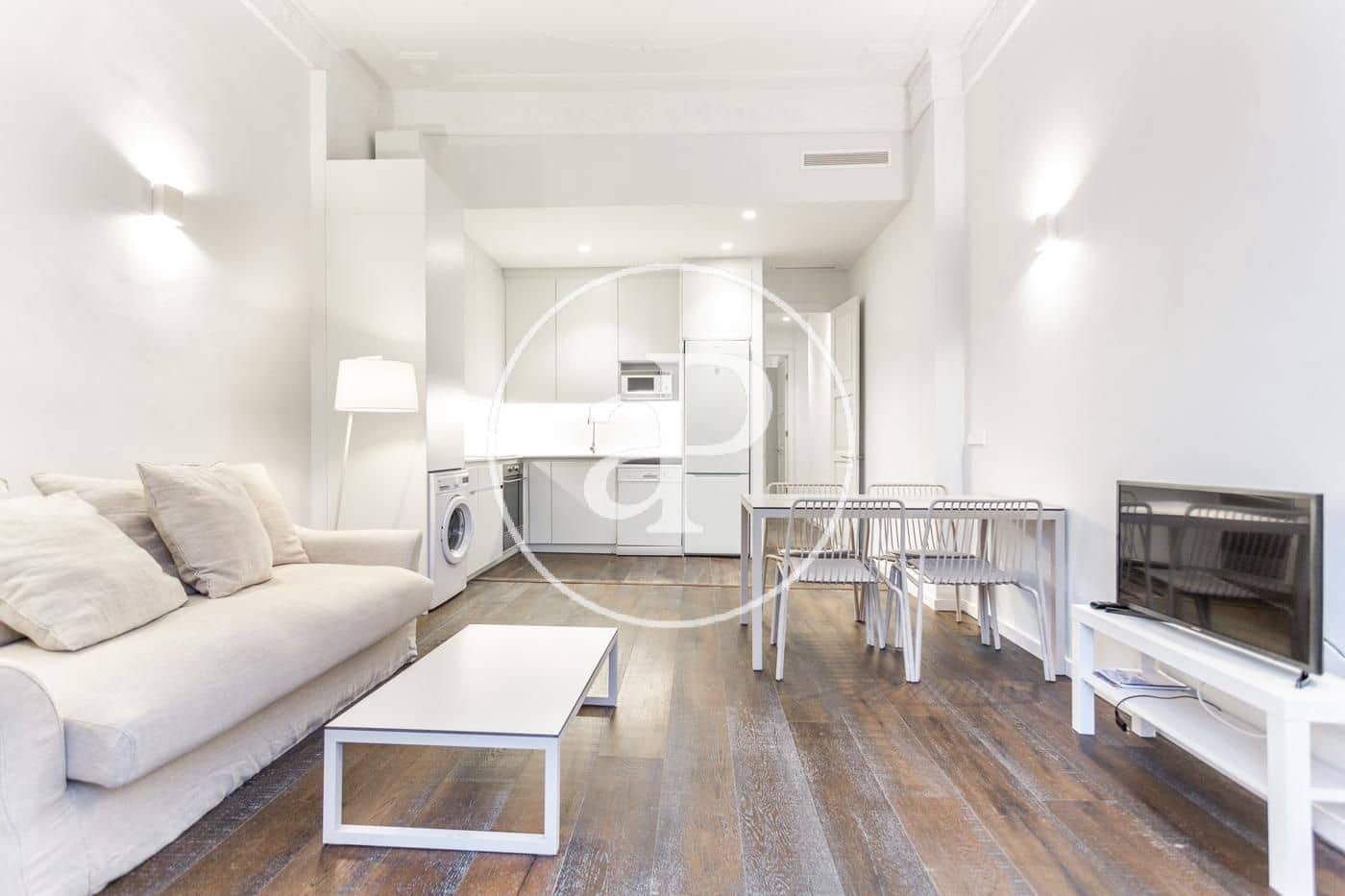 2 soveværelse Lejlighed til leje i Valencia by - € 1.600 (Ref: 8817817)