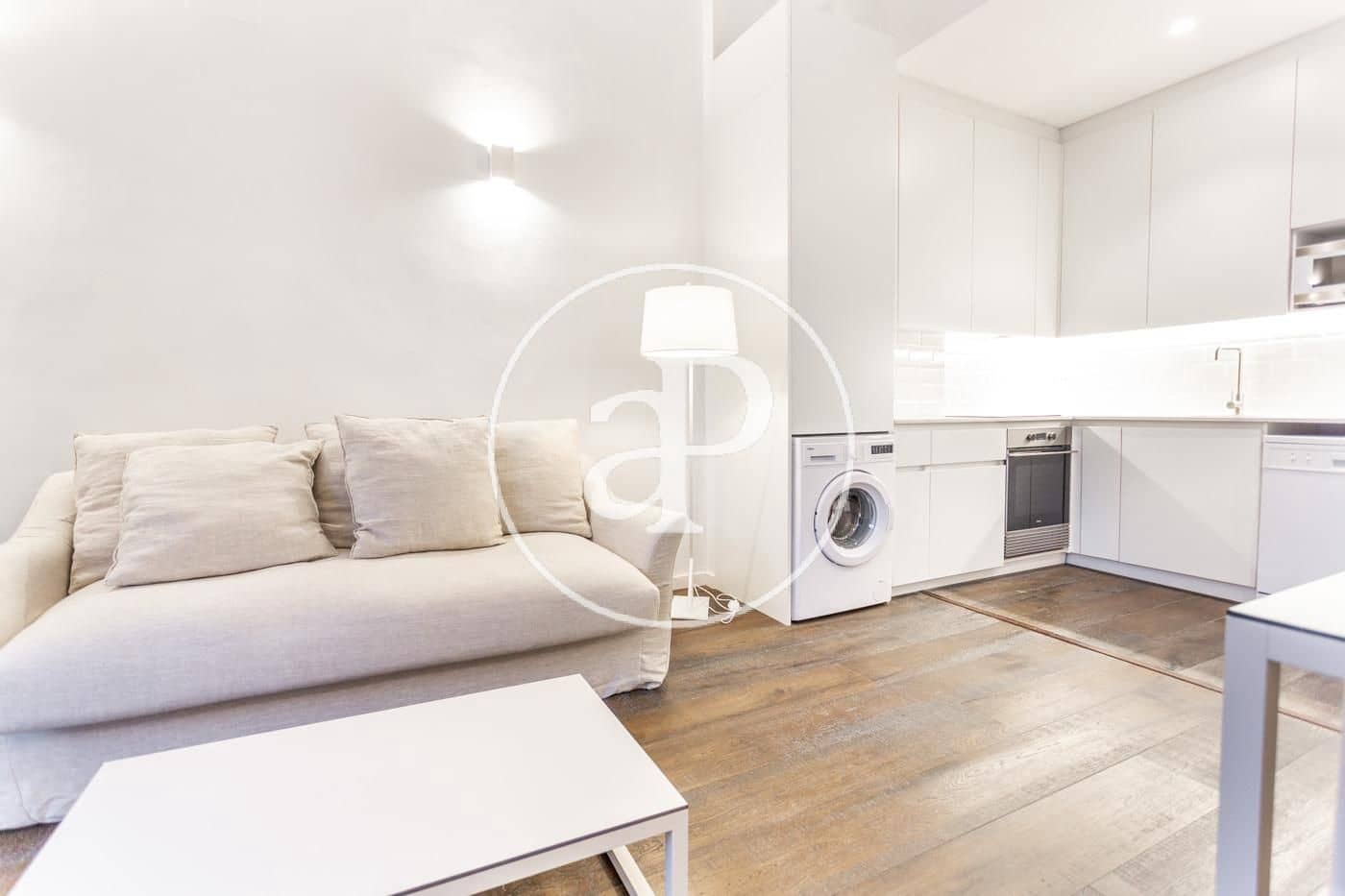 2 soveværelse Lejlighed til leje i Valencia by - € 1.600 (Ref: 8817817)