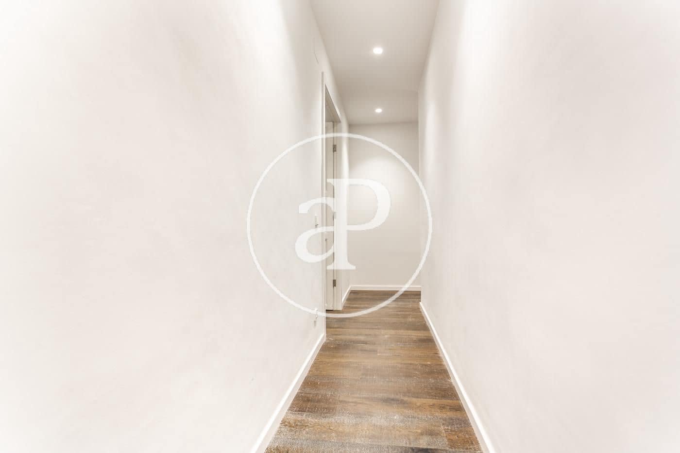 2 soveværelse Lejlighed til leje i Valencia by - € 1.600 (Ref: 8817817)